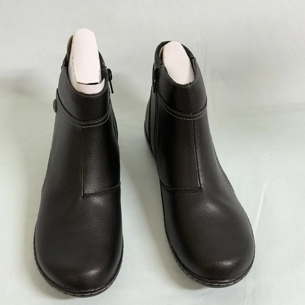 Clarks Collection‎ Size-8.5M Women Ashland Mabel Boot, Black Tumbled Leather